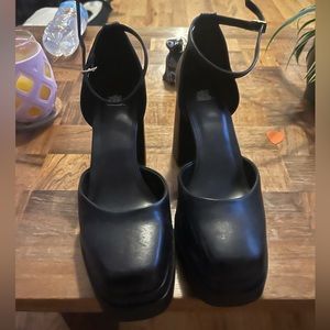 Size 8/12 platforms